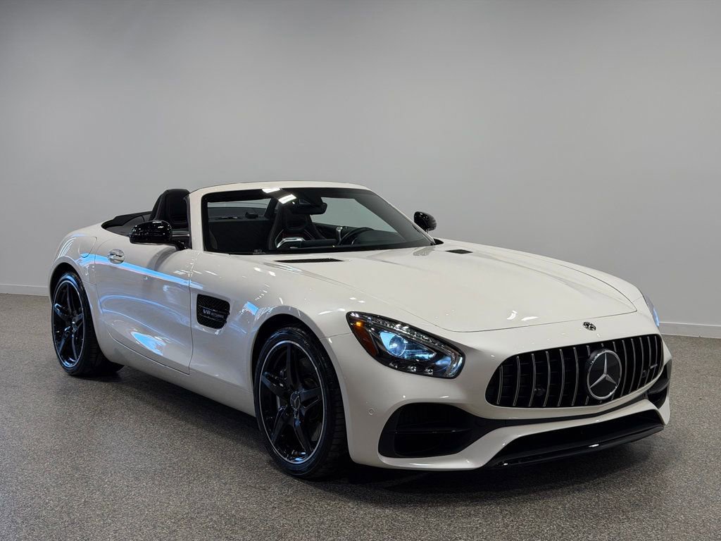 Used 2018 Mercedes-Benz AMG GT Roadster image 29
