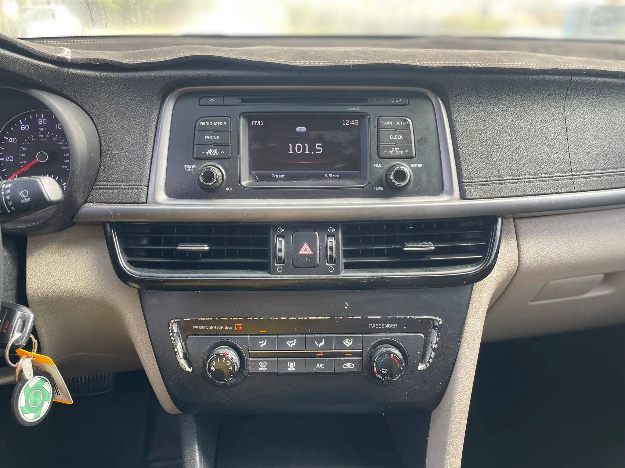 Used 2016 Kia Optima LX FWD image 18