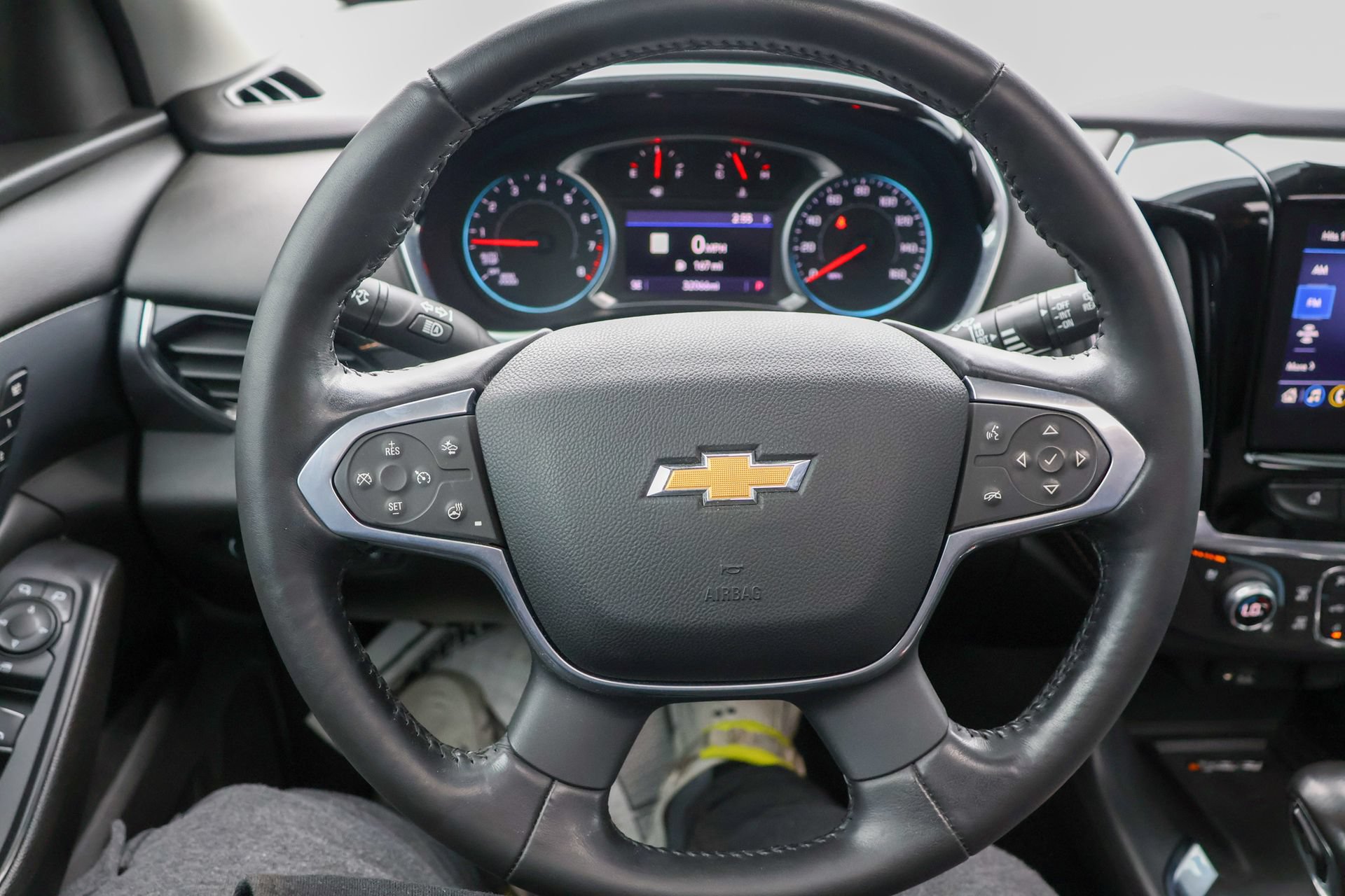 Used 2021 Chevrolet Traverse Premier w/ Redline Edition AWD/4WD image 43