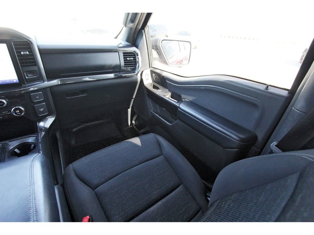 Used 2021 Ford F150 XLT w/ Equipment Group 302A High image 10