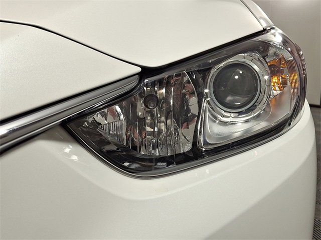 Used 2014 MAZDA MAZDA6 Touring w/ Touring Technology Package image 12