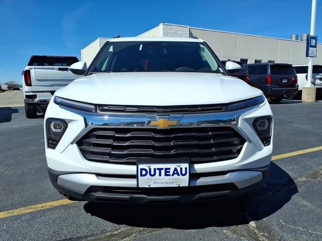 New 2026 Chevrolet TrailBlazer LT w/ Convenience Package AWD/4WD image 2