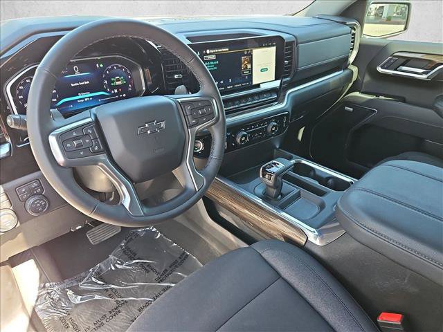 Certified 2026 Chevrolet Silverado 1500 RST AWD/4WD image 13