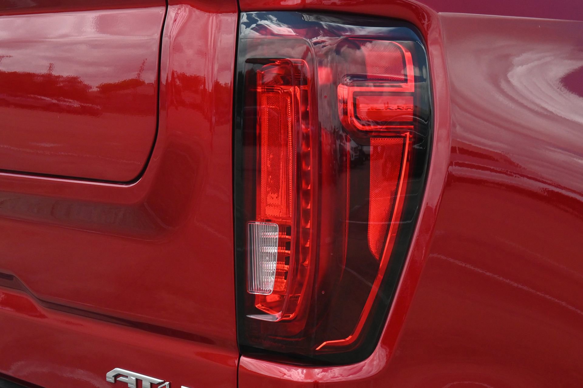 Used 2026 GMC Sierra 1500 AT4 w/ AT4 Premium Package AWD/4WD image 23