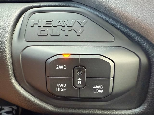 New 2026 RAM 2500 Laramie w/ Night Edition AWD/4WD image 28