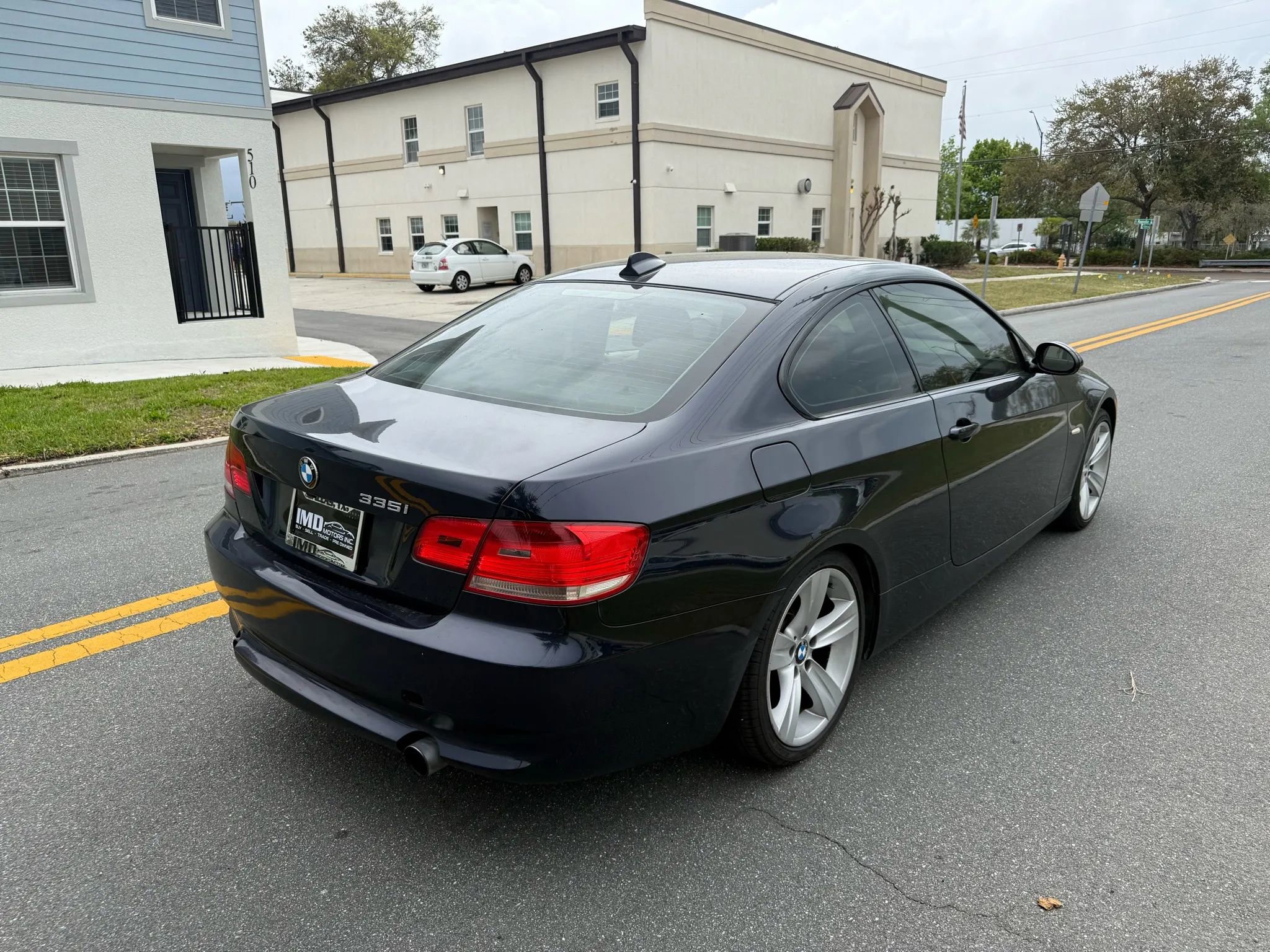 Used 2009 BMW 335i Coupe w/ Premium Pkg image 7