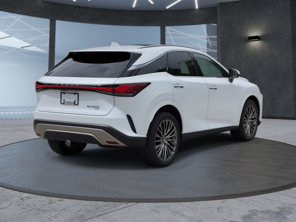 Used 2024 Lexus RX 350 w/ Convenience Package AWD/4WD image 4