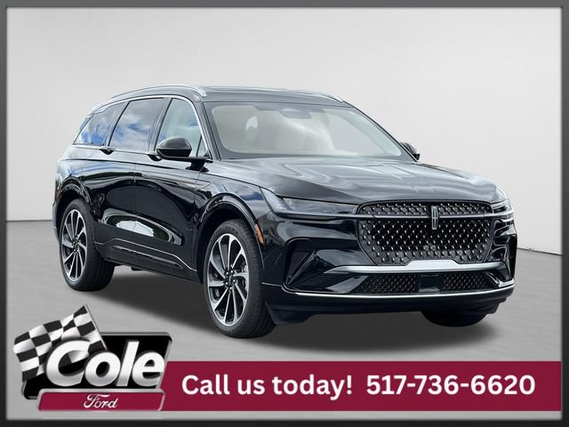 Used 2025 Lincoln Nautilus Black Label AWD/4WD image 1