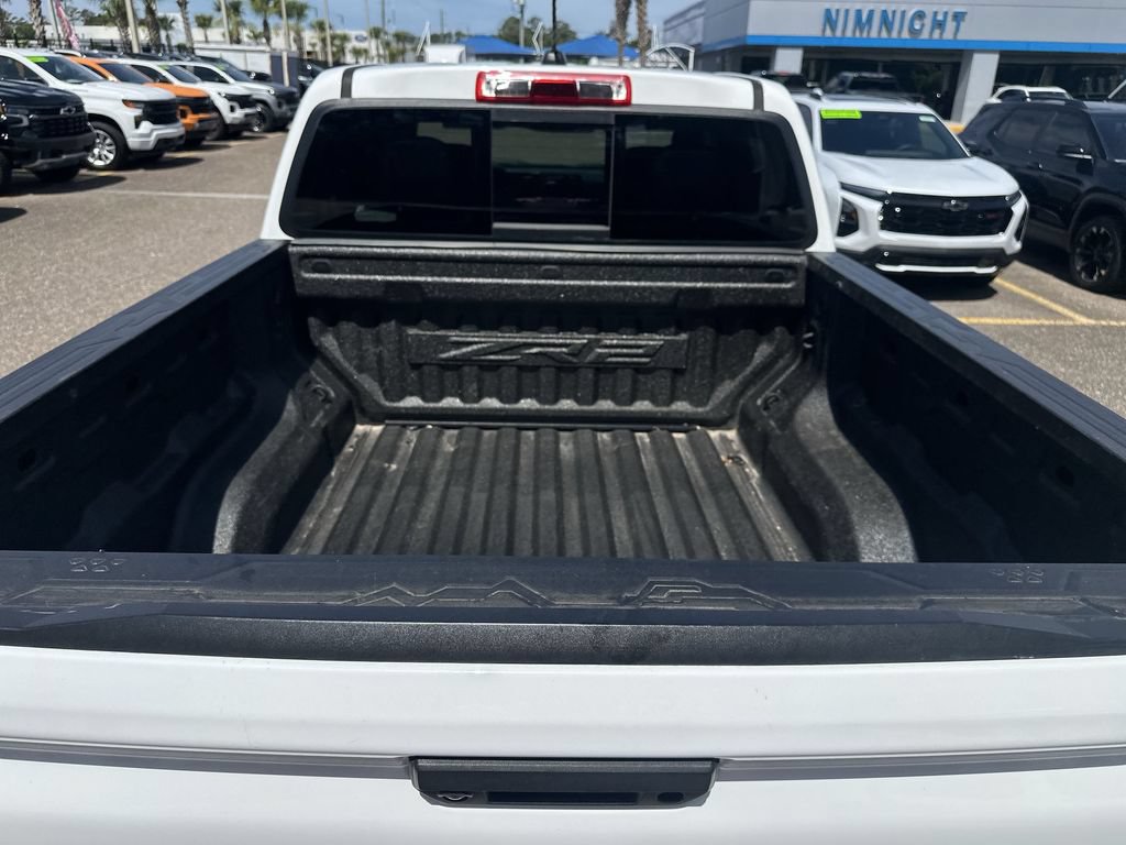 Used 2023 Chevrolet Colorado ZR2 w/ ZR2 Convenience Package III AWD/4WD image 24