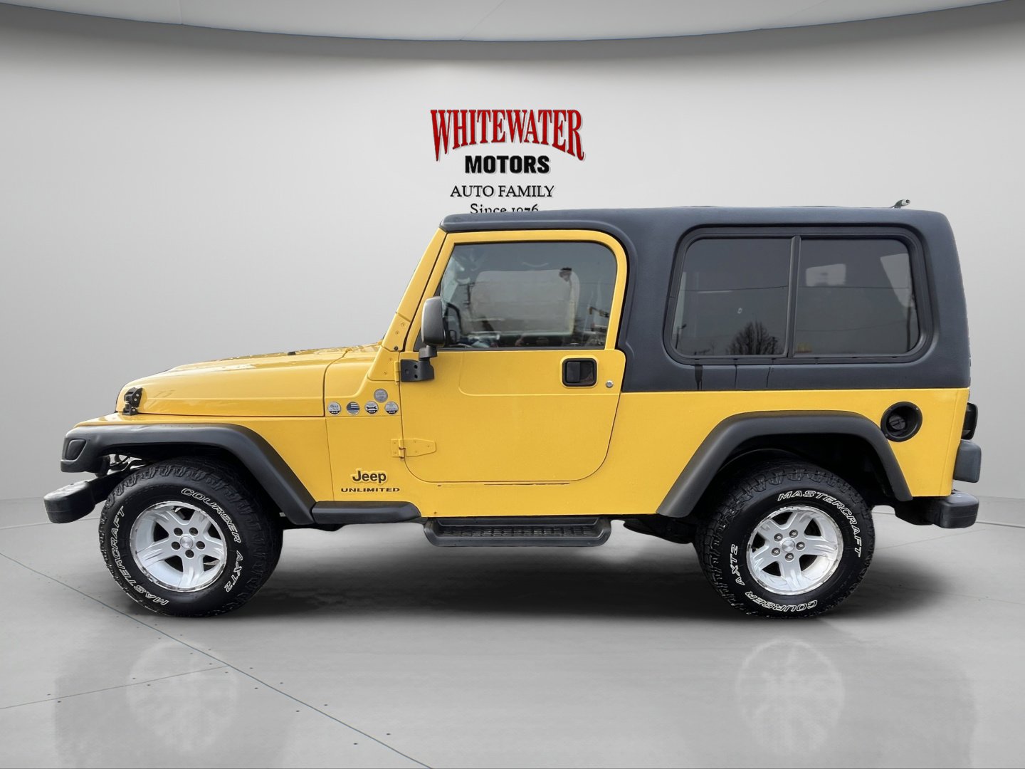 Used 2004 Jeep Wrangler Unlimited AWD/4WD image 3