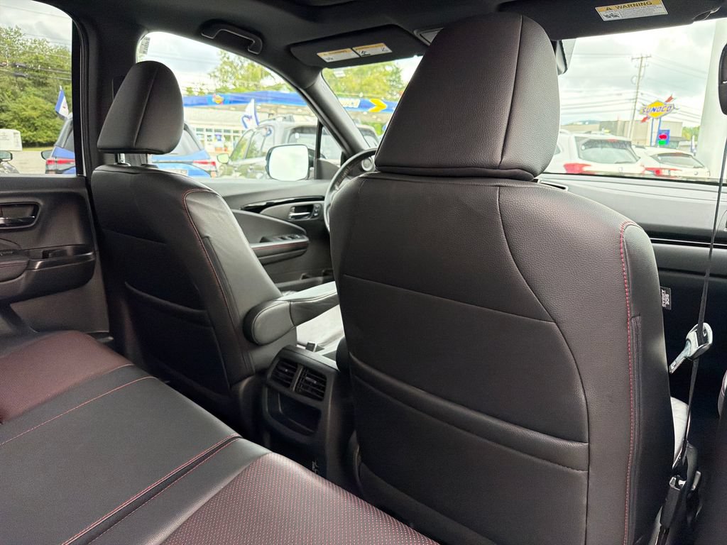 Used 2021 Honda Ridgeline Black Edition image 32