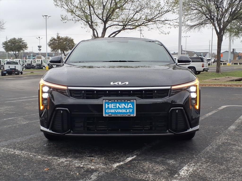 Used 2025 Kia K4 GT-Line w/ GT-Line Sunroof Package image 2