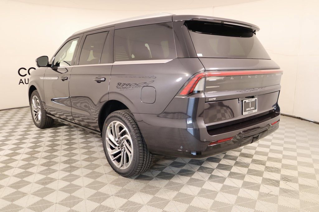 New 2025 Lincoln Navigator Reserve image 25