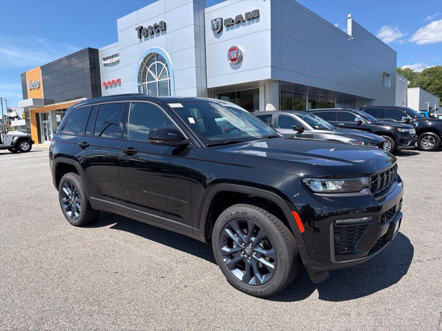 New 2026 Jeep Grand Cherokee Limited AWD/4WD image 1