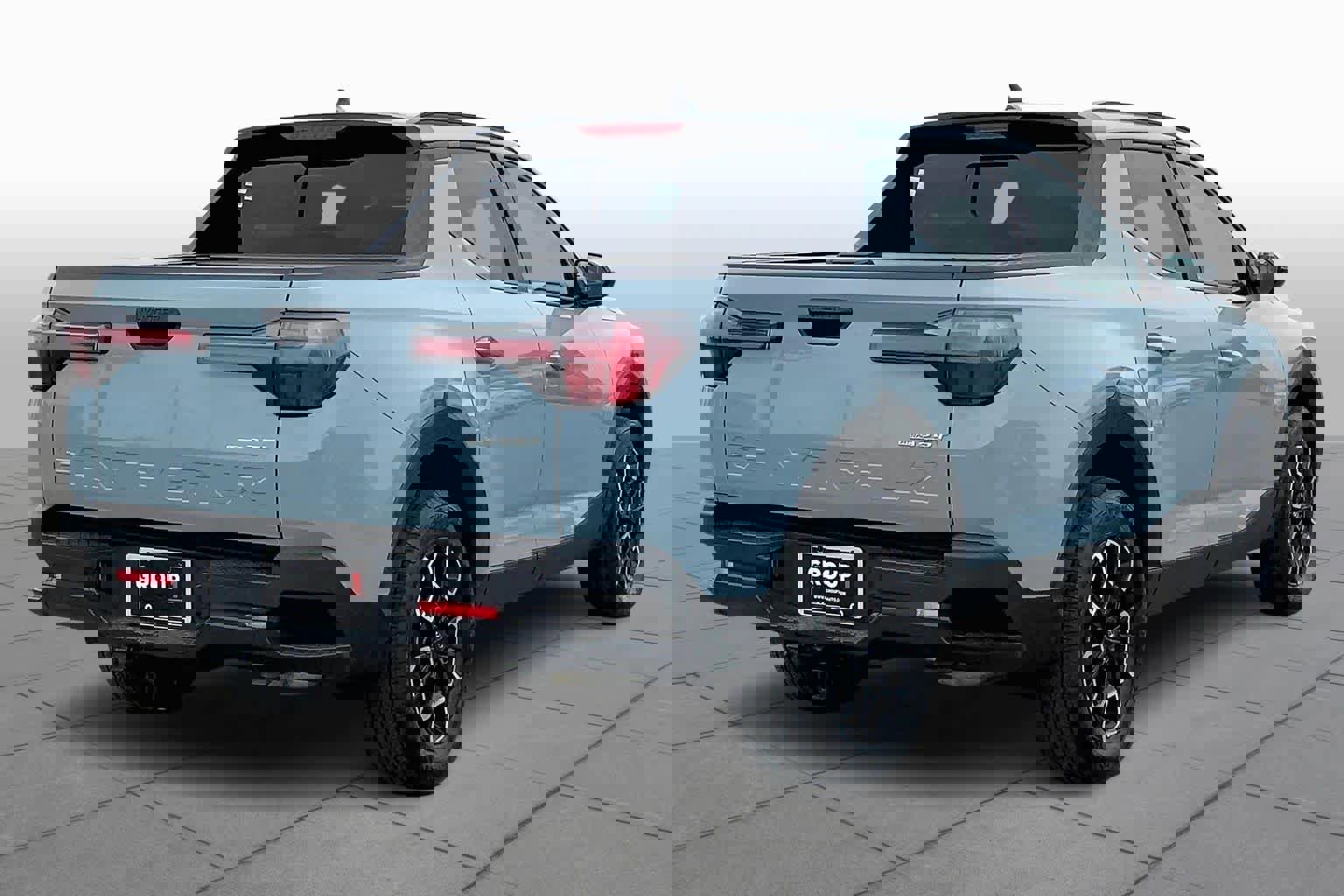 Used 2023 Hyundai Santa Cruz SEL Premium w/ Cargo Package image 13