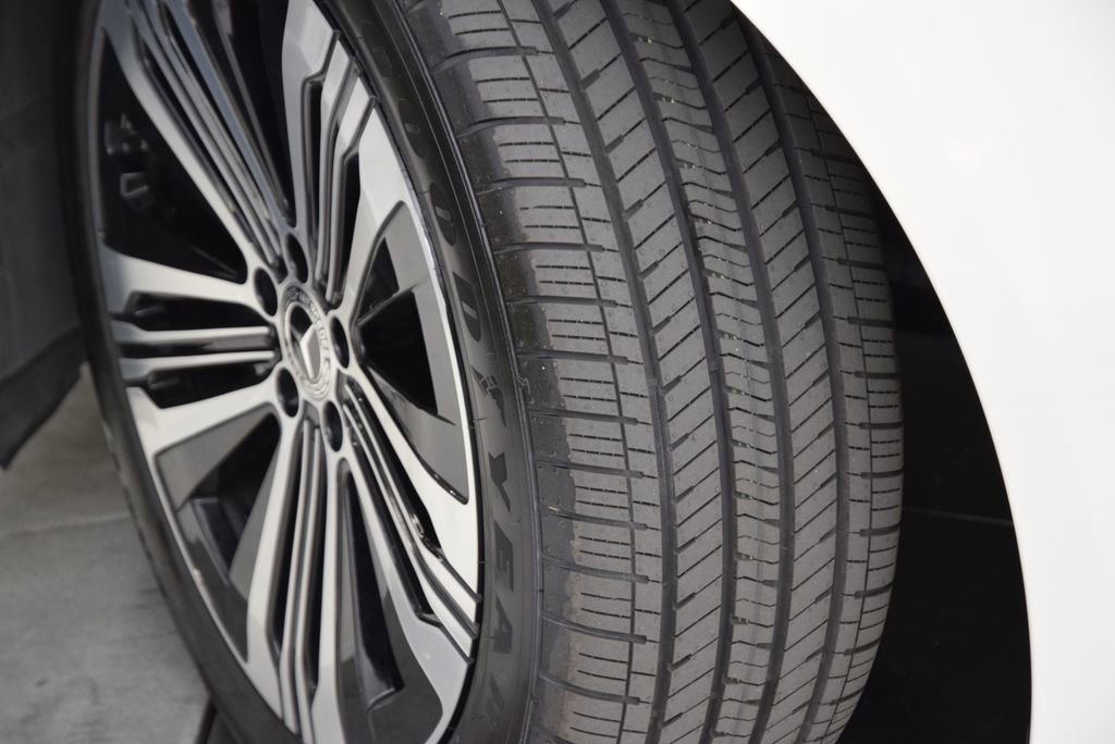 Certified 2023 Mercedes-Benz EQS 450+ EQS 450 image 30