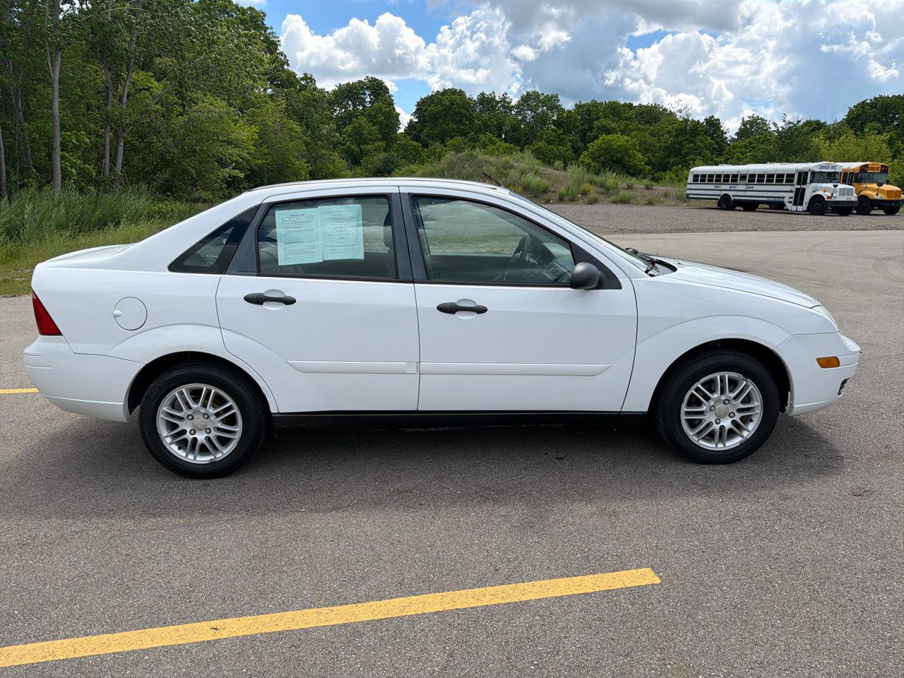 Used 2007 Ford Focus S FWD image 4