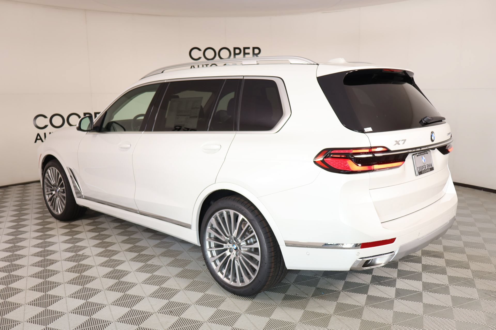 New 2027 BMW X7 xDrive40i AWD/4WD image 24
