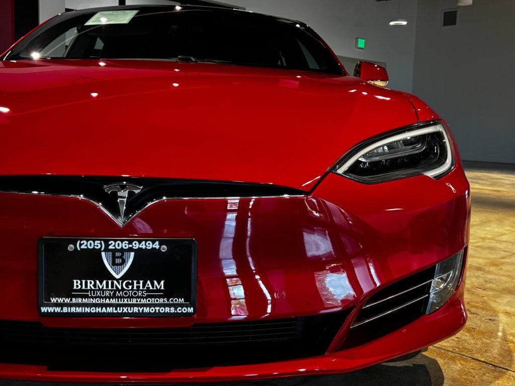 Used 2017 Tesla Model S 100D AWD/4WD image 5