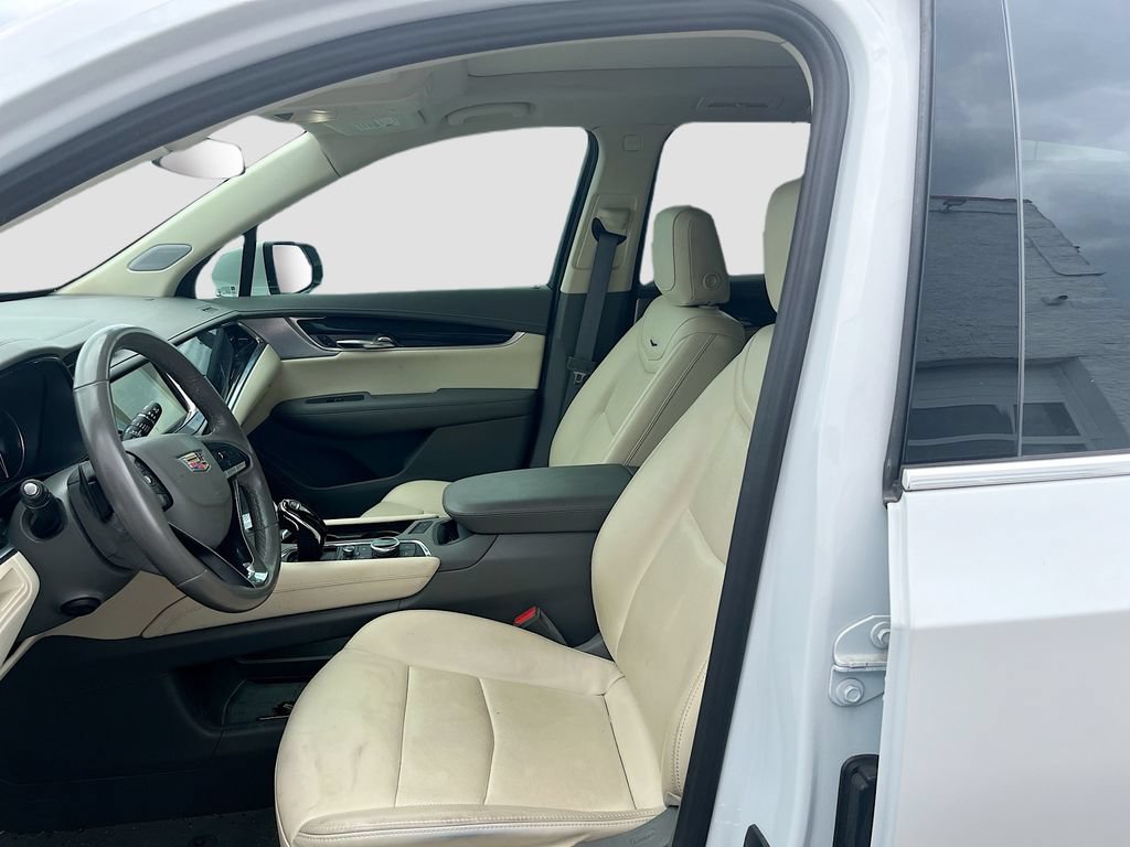 Used 2024 Cadillac XT6 Premium Luxury AWD/4WD image 22