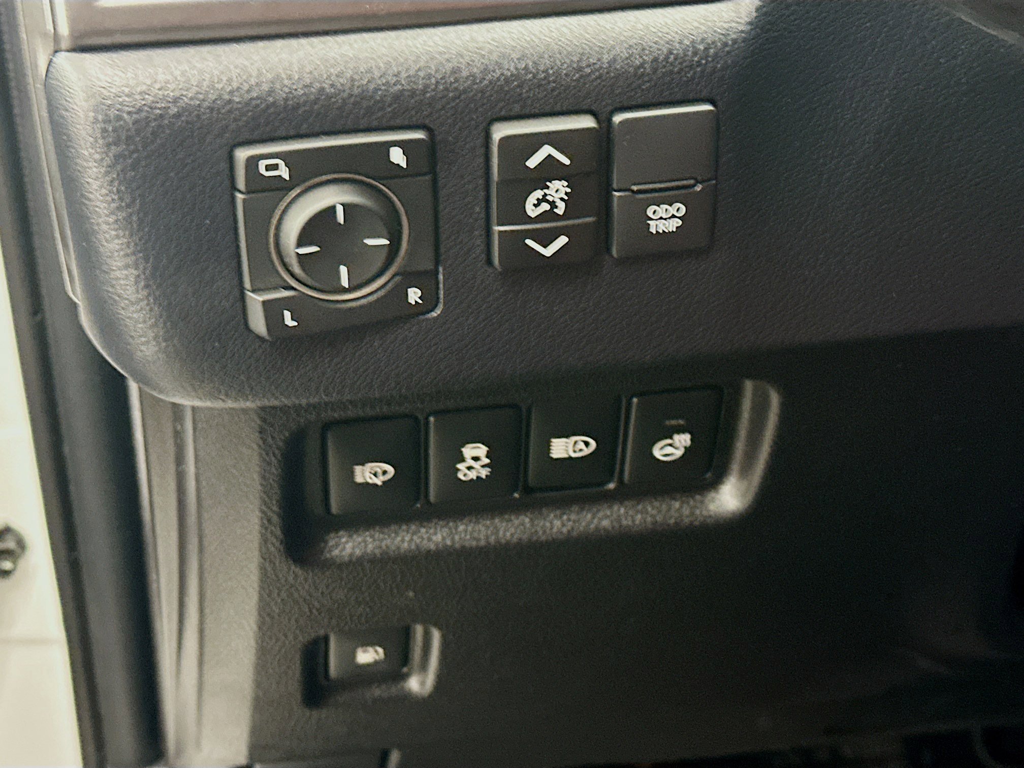 Used 2023 Lexus GX 460 Premium image 17