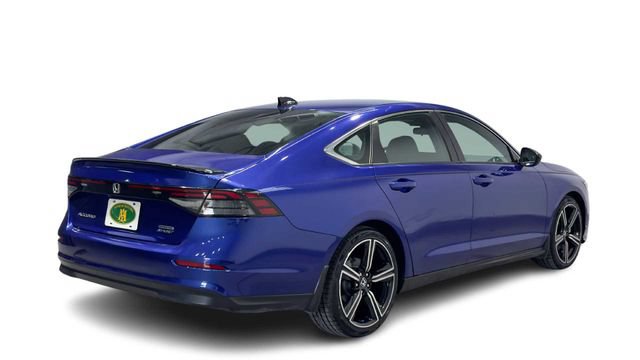 Used 2023 Honda Accord Sport image 2