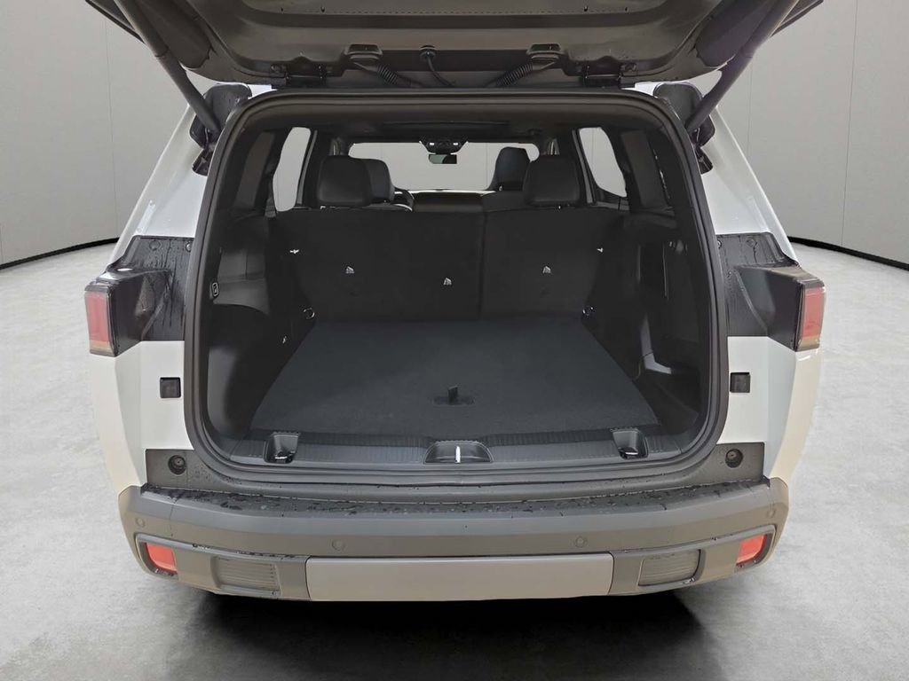 New 2026 Jeep Cherokee Overland image 22