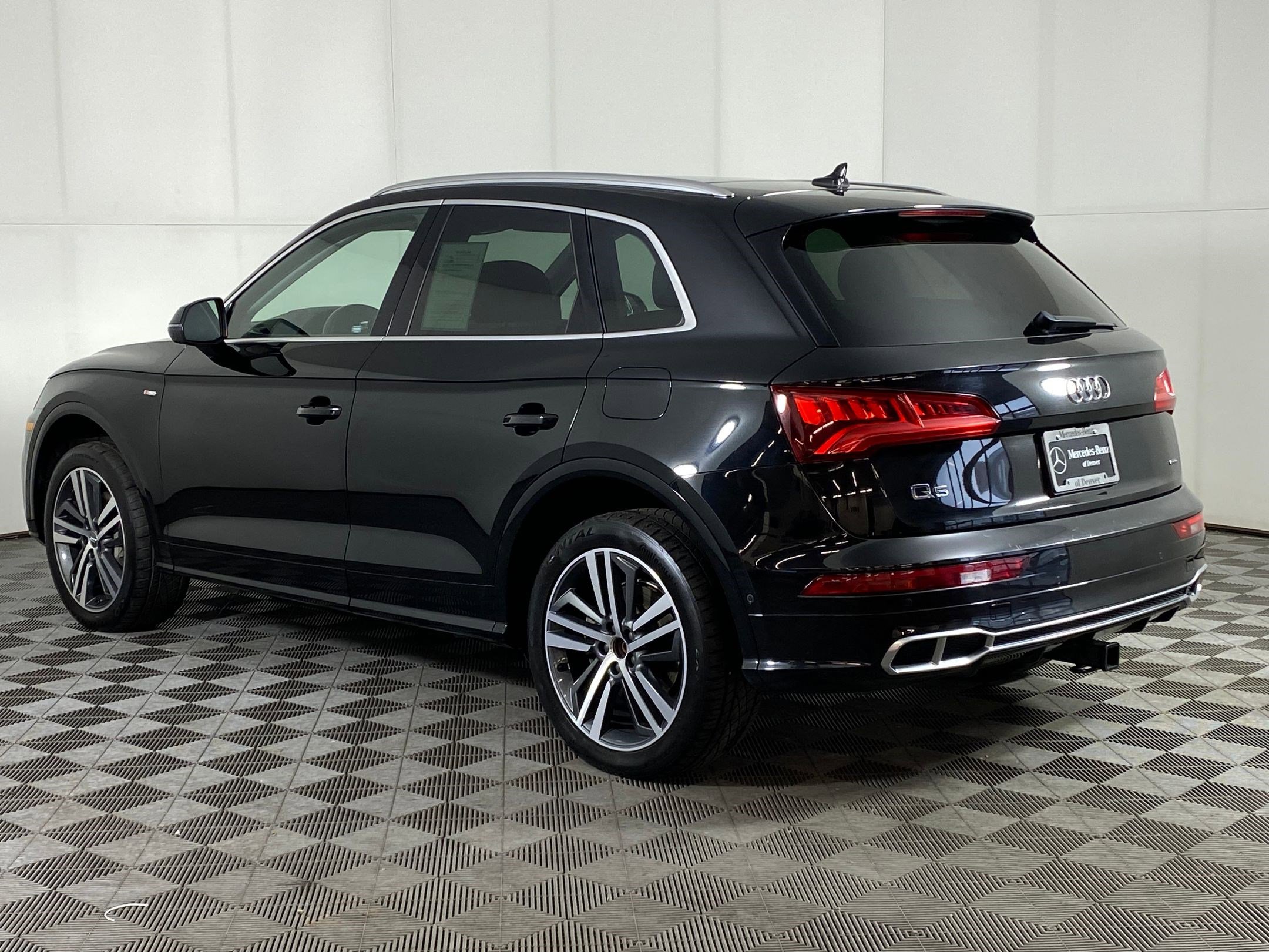 Used 2020 Audi Q5 e Prestige image 3
