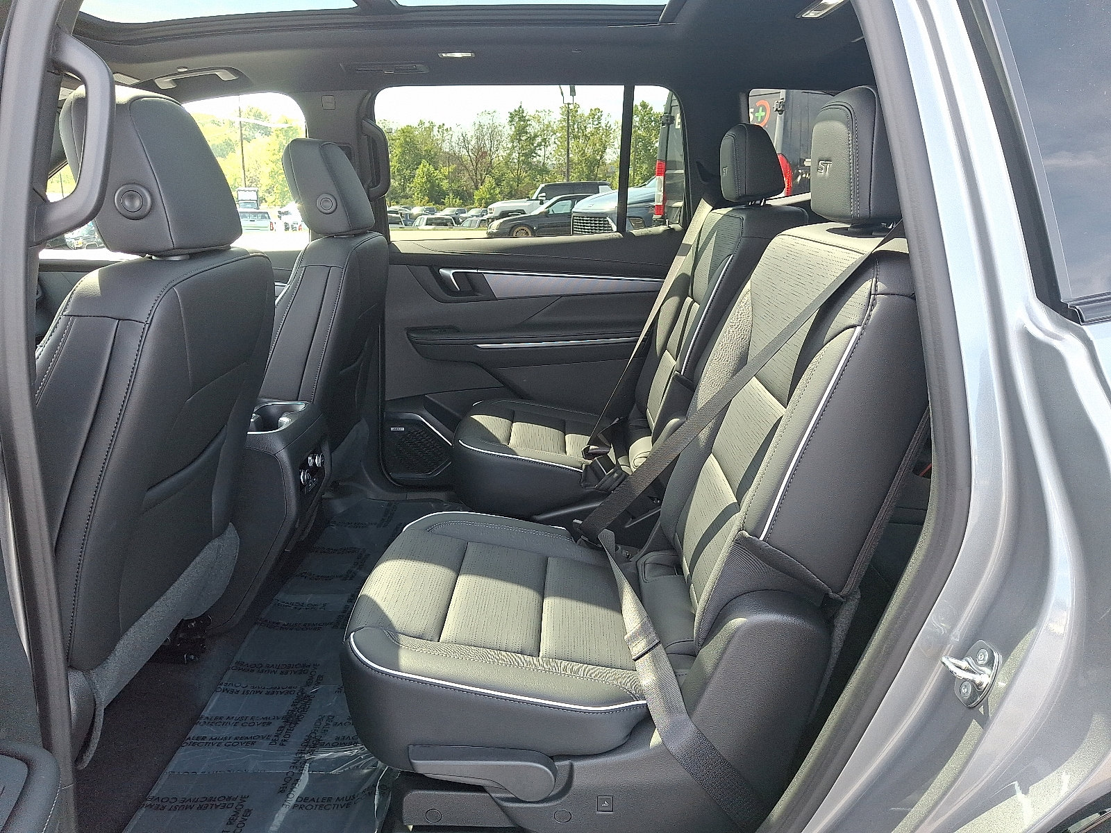 New 2026 Buick Enclave Sport Touring w/ Power Package image 11