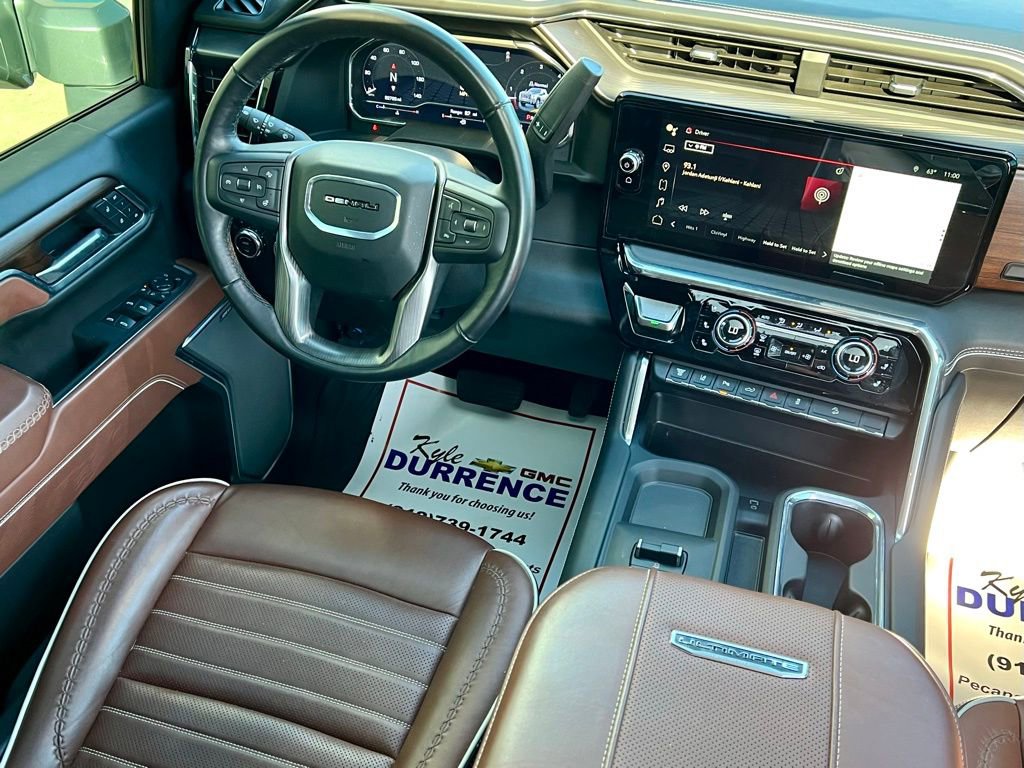 Used 2025 GMC Sierra 2500 Denali Ultimate image 19