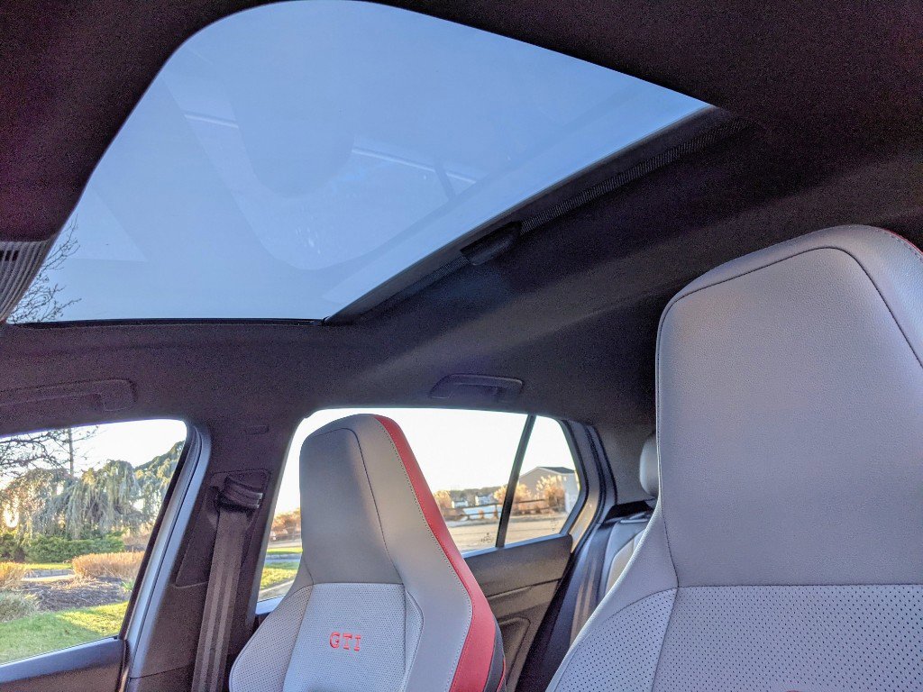 Used 2024 Volkswagen GTI Autobahn image 22