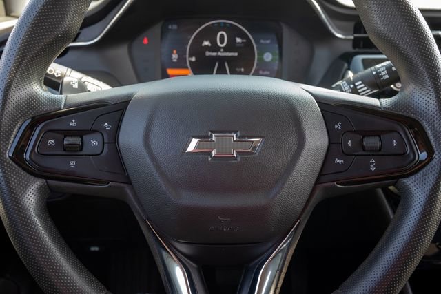 Used 2023 Chevrolet Bolt EUV LT FWD image 12
