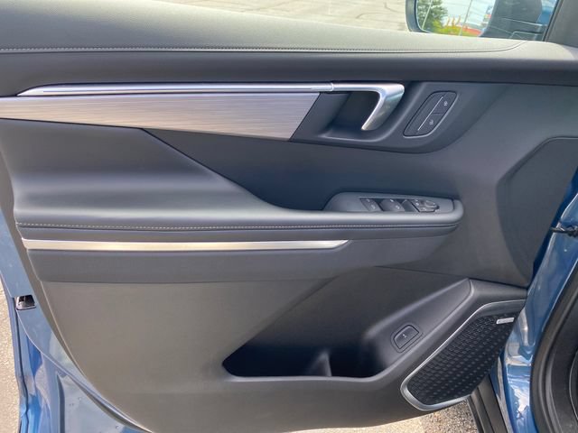 Certified 2025 Buick Enclave Preferred w/ LPO, Floor Liner Package FWD image 15