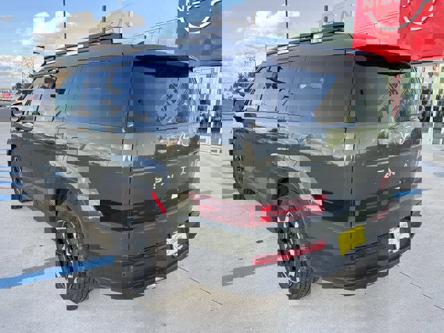 Used 2024 Hyundai Santa Fe SEL image 6