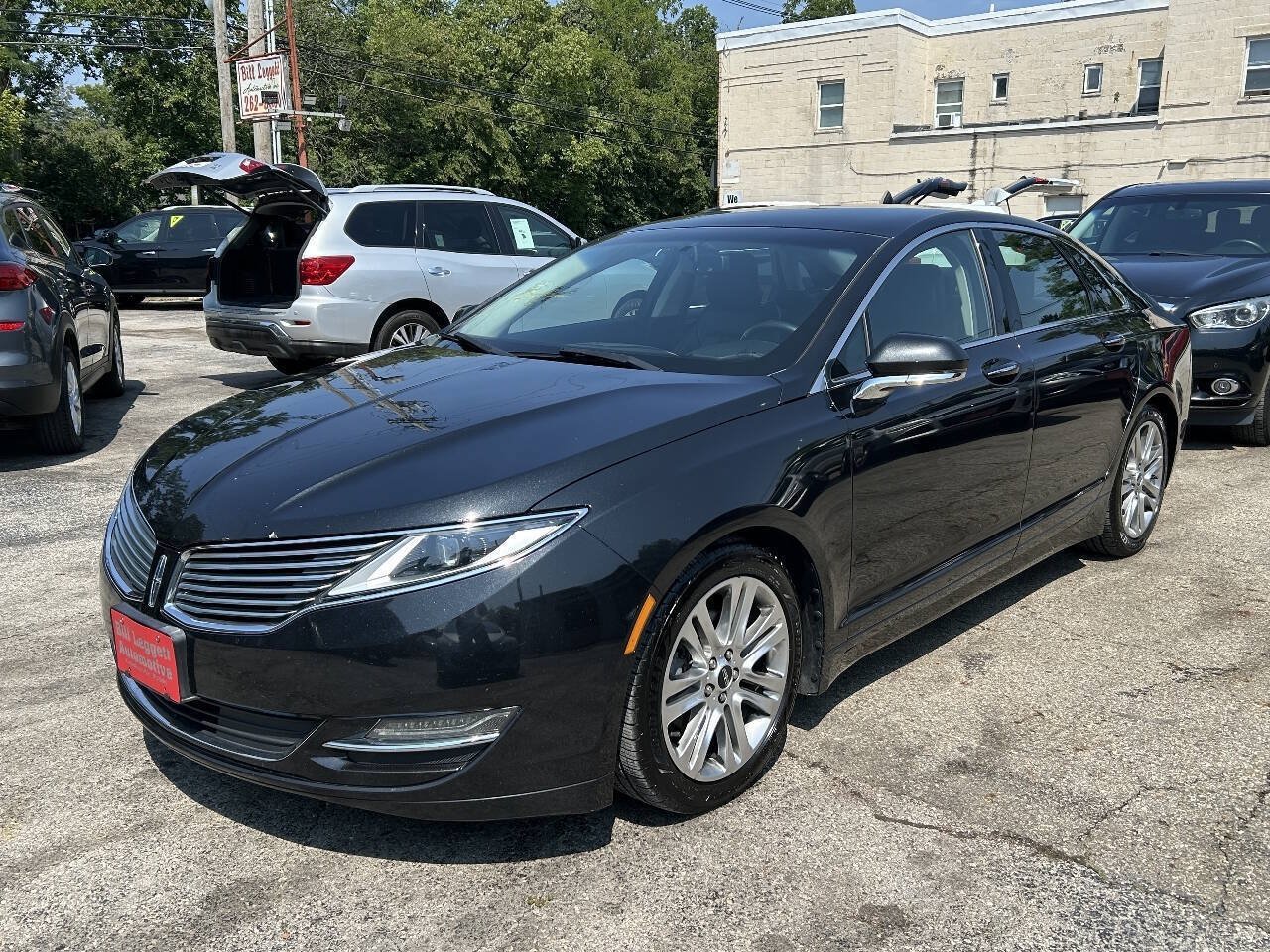 Used 2015 Lincoln MKZ Hybrid w/ Equipment Group 201A Select FWD image 2