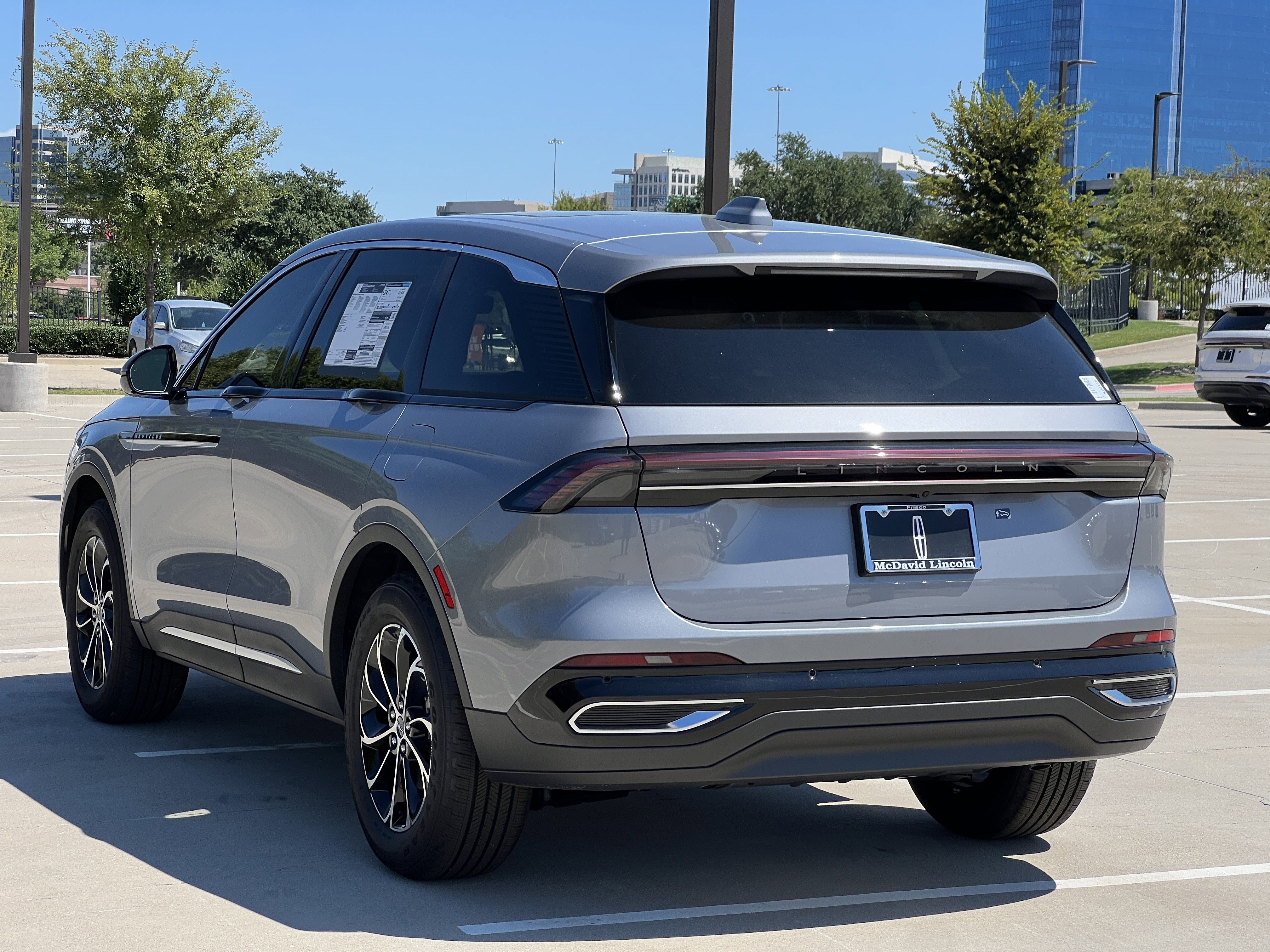 New 2025 Lincoln Nautilus Premier w/ Equipment Group 102A image 7