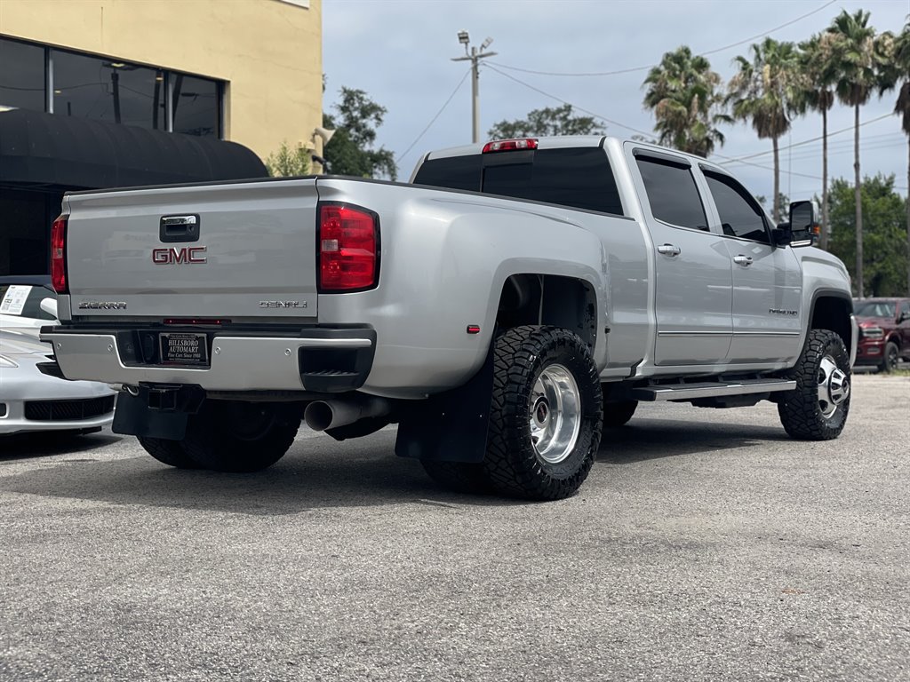 Used 2018 GMC Sierra 3500 Denali w/ Duramax Plus Package AWD/4WD image 15
