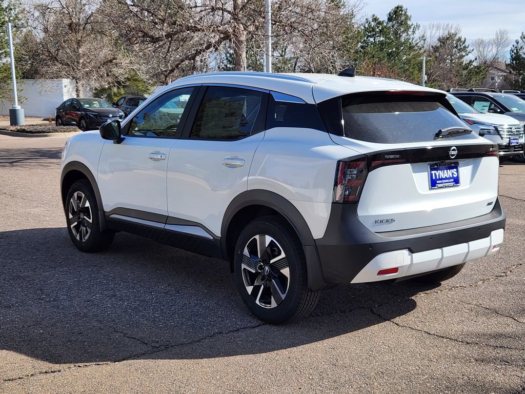 New 2025 Nissan Kicks SR w/ Illumination Package image 5