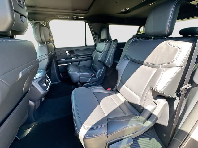 New 2026 Ford Expedition Max Platinum AWD/4WD image 16