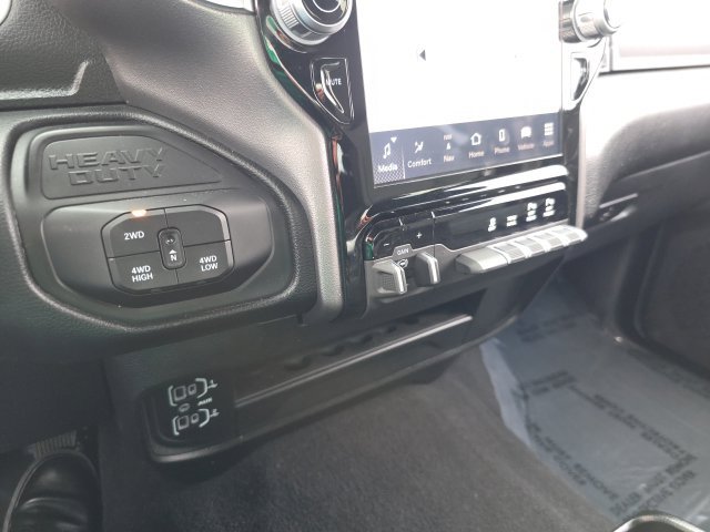 Used 2026 RAM 2500 Big Horn AWD/4WD image 23