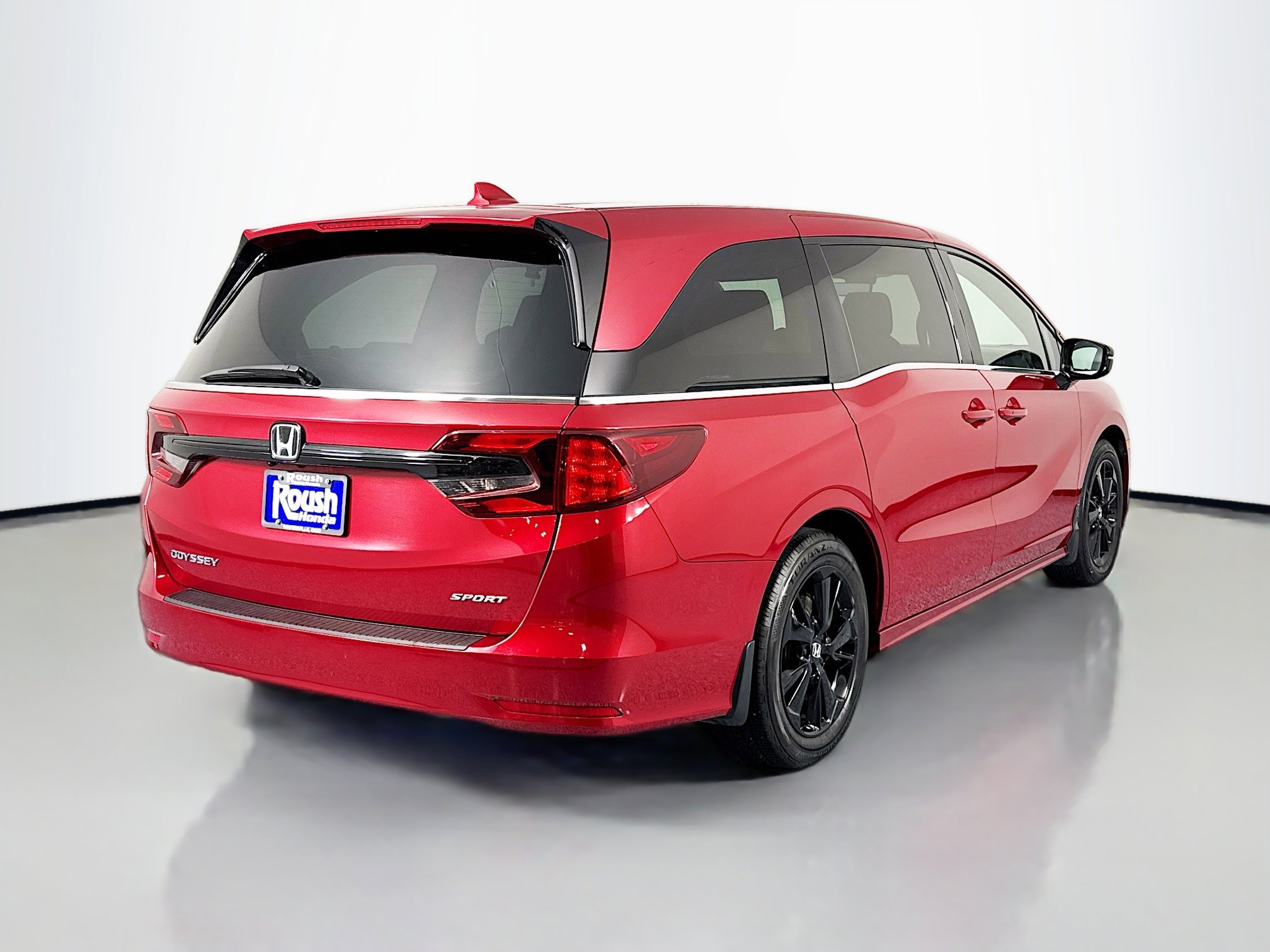 Certified 2023 Honda Odyssey Sport image 5