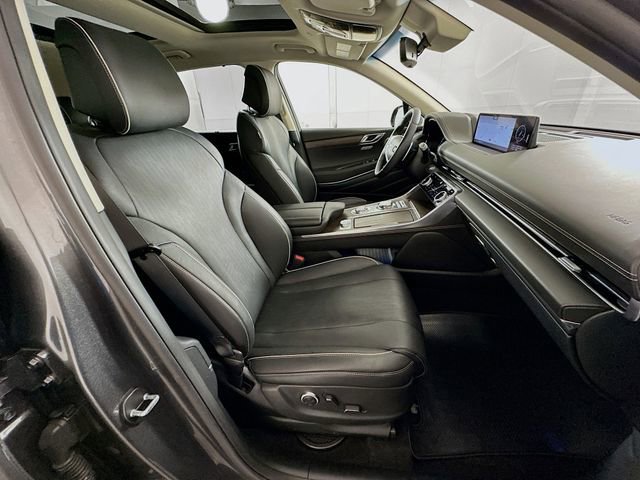 Used 2023 Genesis GV80 2.5T w/ Prestige Package image 29