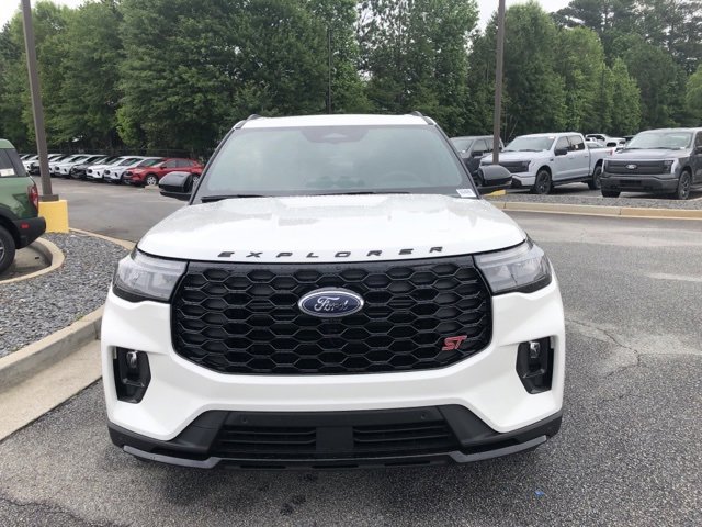 New 2025 Ford Explorer ST w/ Sun And Sound Package image 3
