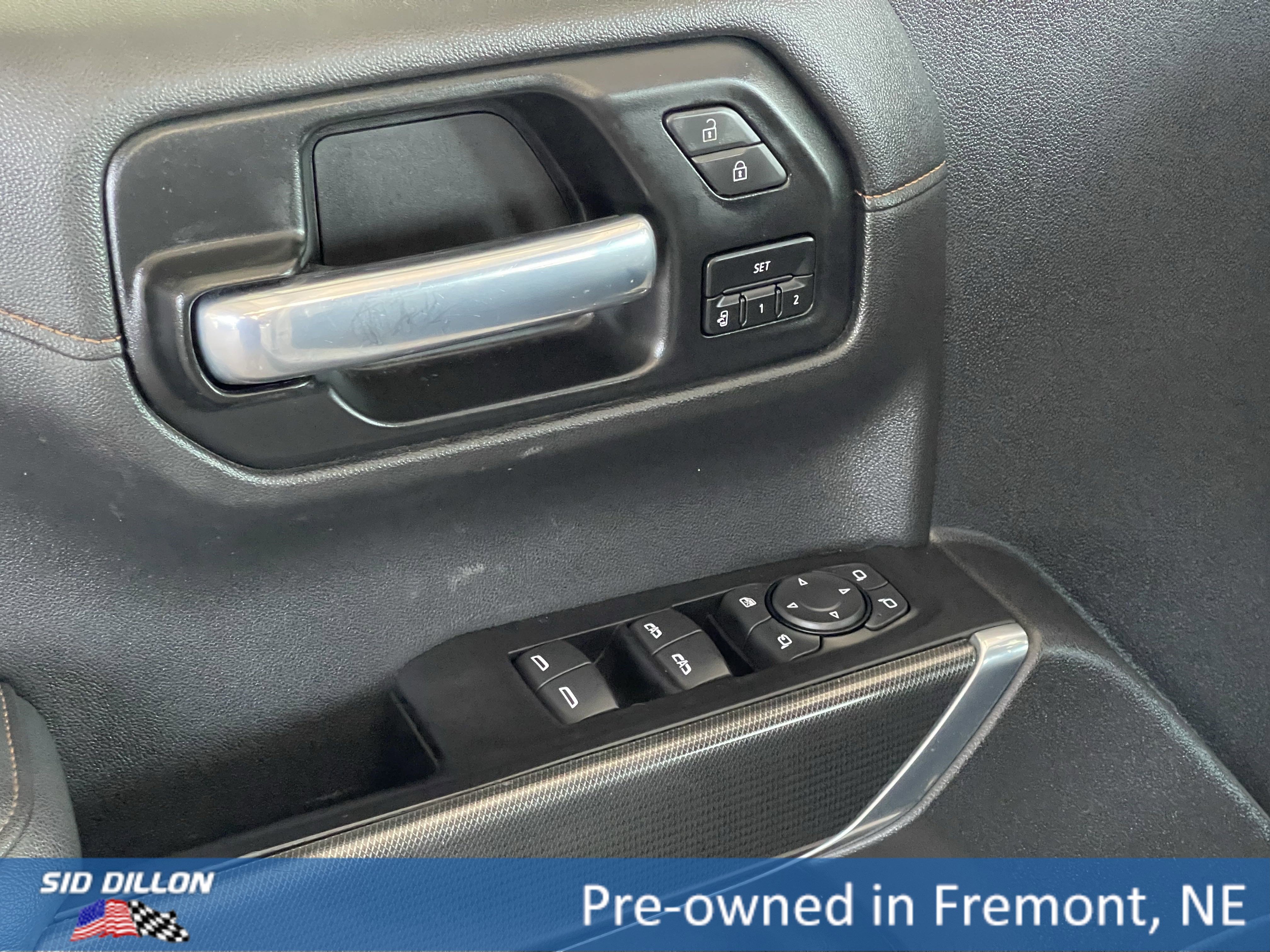 Used 2021 GMC Sierra 1500 AT4 w/ AT4 Value Package image 9