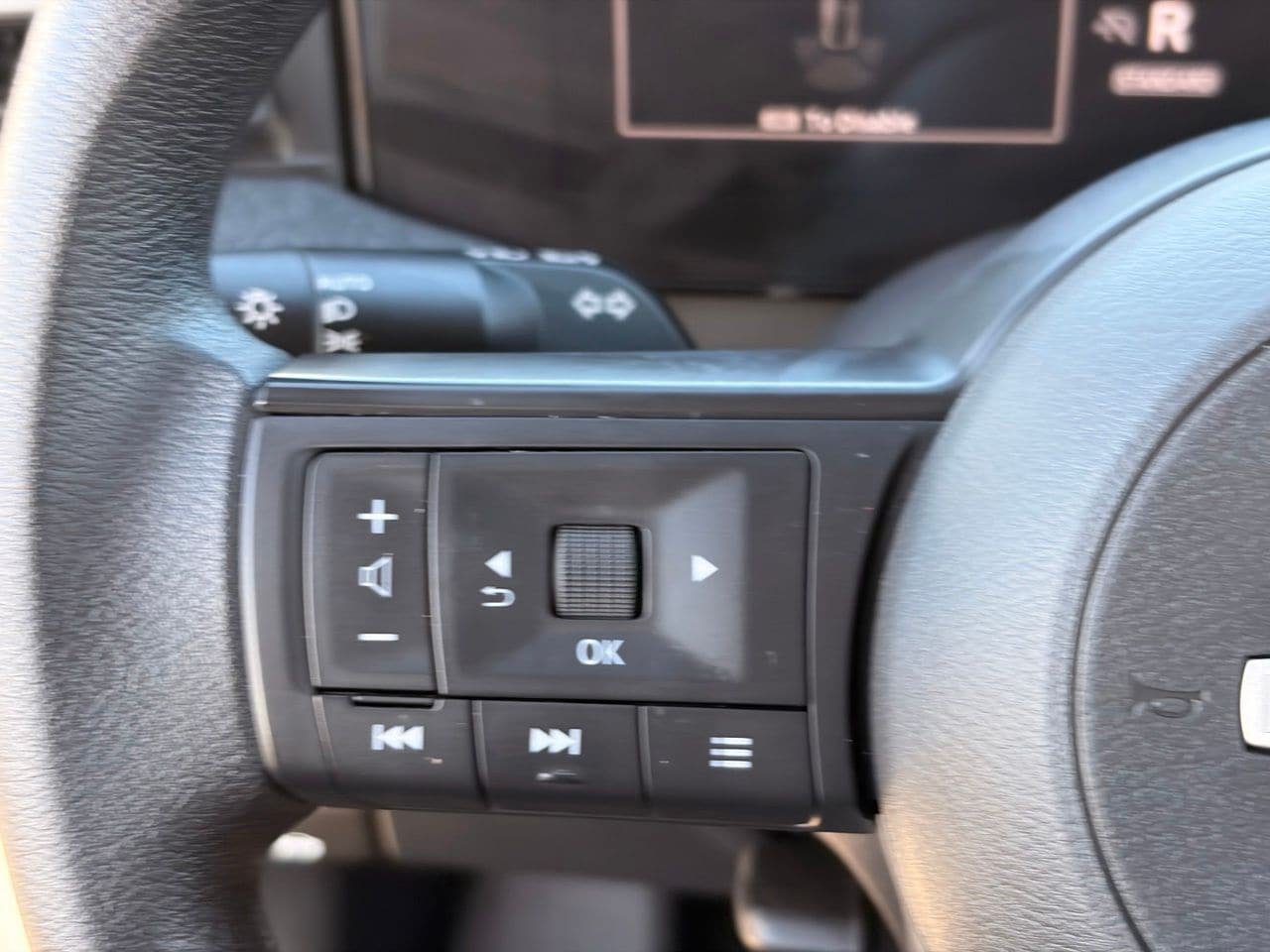 Certified 2026 Nissan Kicks SV FWD image 29