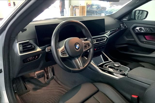 Certified 2024 BMW 230i xDrive Coupe w/ M Sport Package AWD/4WD image 7