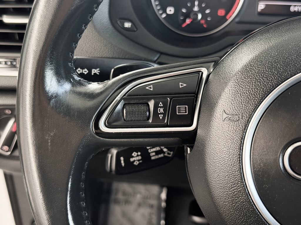 Used 2018 Audi Q3 2.0T Premium Plus w/ Premium Plus Package image 13