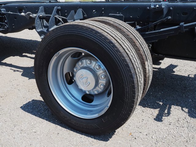 New 2026 RAM 5500 Tradesman w/ Chrome Appearance Group image 10