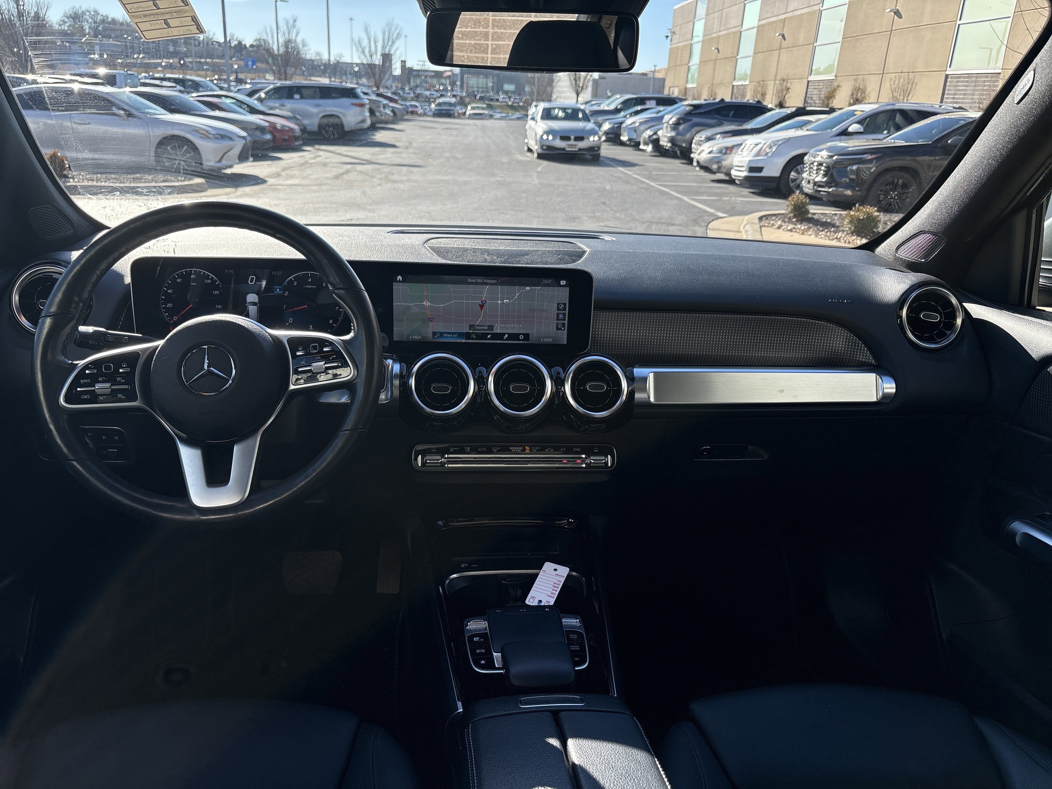 Used 2020 Mercedes-Benz GLB 250 4MATIC image 28
