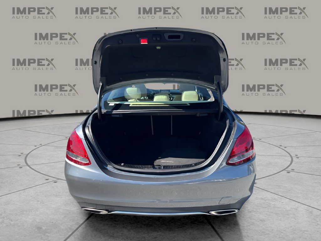 Used 2018 Mercedes-Benz C 300 Sedan image 24